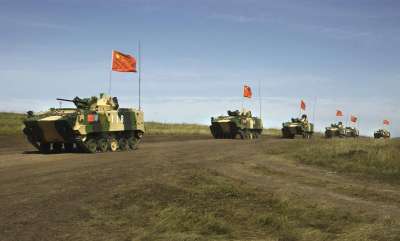 ჩინელი ჯარისკაცები რუსეთში სამხედრო წვრთნებში მონაწილეობის მისაღებად გაემგზავრებიან