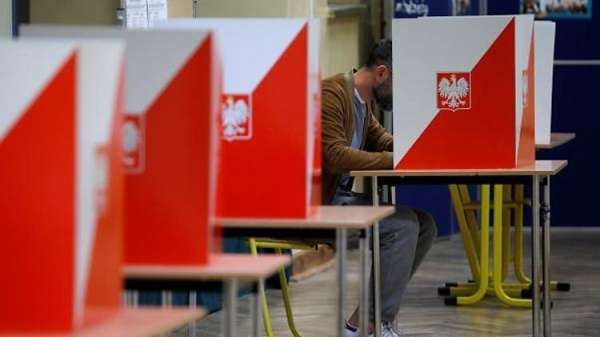 პოლონეთში საპრეზიდენტო არჩევნები მიმდინარეობს