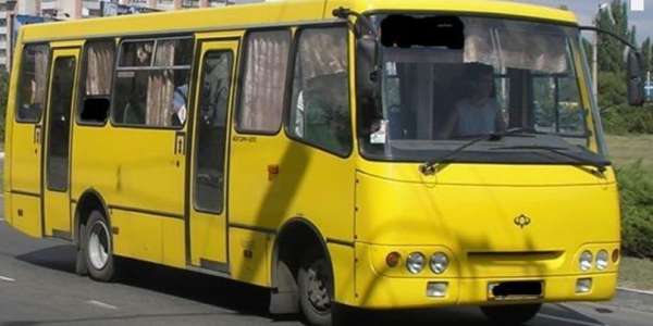 ყვითელ ავტობუსებზე ტექდათვალიერების ყალბი საბუთის გაცემის ბრალდებით 4 პირი დააკავეს