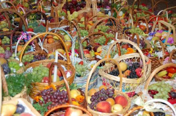 ხილის კურთხევის ტრადიცია
