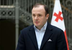 "რა უნდა გავაკეთოთ, რომ კანდიდატის სტატუსი მივიღოთო - უბრალოდ გაჩუმდით სალომე, მეტი არაფერი, შენც და ის მეორე სალომეც"- ირაკლი ზარქუა სამადაშვილს