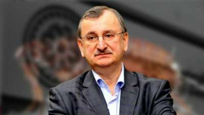 "მოვუწოდებ ქალბატონ სალომეს, ხვალ აიღეთ ბილეთი და წადით, იარეთ, იარეთ, როგორც დადიოდით ამათ და მტრის ჯინაზე"- რომან გოცირიძე