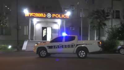 ბათუმში, პოლიციამ ინტერპოლის მიერ წითელი ცირკულარით ძებნილი უცხო ქვეყნის მოქალაქე დააკავა