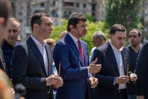 კახა კალაძემ 13 ივნისს გარდაცვლილთა ხსოვნას პატივი მიაგო