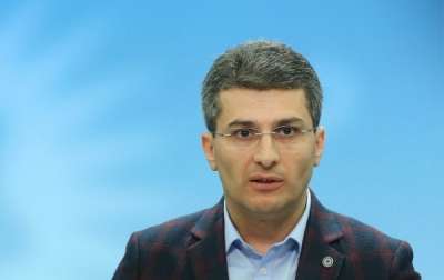 "იძულებული ვართ, პრეზიდენტს კარგად განვუმარტოთ კონსტიტუციის კონკრეტული დათქმები"