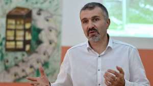 &quot;გადარჩენილი ხარ დავით! შენს მიერ დაბრუნებულ ქალაქში, ადამიანებს სცემენ და კლავენ&quot;