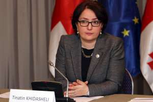 “თავისუფალი, დემოკრატიული, დასავლეთზე ორიენტირებული საქართველო მიუღებელია მოსკოვისთვის, თეირანისთვის და პრობლემატურია პეკინისთვის - "ქართულმა ოცნებამ" აირჩია გზა, რომელიც ამ ავტორიტარულ რეჟიმებს ემსახურება” - თინა ხიდაშელი