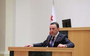 &quot;აკო, აკუნა, ნუ არტისტობ, არ გინდა, წყნარად იყავი&quot; - ირაკლი ღარიბაშვილი აკაკი მინაშვილს