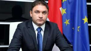 დააკავეს მუნიციპალური განვითარების ფონდის ყოფილი აღმასრულებელი დირექტორი დავით ტაბიძე