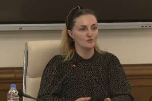 &ldquo;რომან შამათავა თვალებში მიყურებდა უტიფრად და მეუბნებოდა, მე მამაშენი არ მომიკლავსო, დგას დედამისი და იძახის, რომ გმირი შვილი გაზარდა, რომელიც ქართველებს კლავდა&rdquo; - &bdquo;ნაცმოძრაობის&ldquo; რეჟიმის მიერ მოკლული პაატა ქარდავას შვილი ქრისტინე ქარდავა