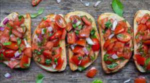 ბრუსკეტა პომიდვრით