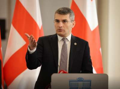 &bdquo;ქართულ ოცნებაში&ldquo; აცხადებენ, რომ ამნისტიის კანონის მიღების შემდეგ 1 000-ზე მეტი პატიმარი კანონის ძალაში შესვლისთანავე დატოვებს საპატიმროს, 5 000 კი - ეტაპობრივად