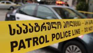 პოლიციამ თბილისში ნარკოდანაშაულის ბრალდებით 3 პირი დააკავა