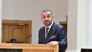 "პირობას გაძლევთ, არც ირაკლი ღარიბაშვილი, არც მე და არც ჩვენი გუნდის სხვა ლიდერები, არ იქნებიან რუსეთში იმ დრომდე, სანამ საქართველოს ტერიტორიული მთლიანობა არ აღდგება"- ბექა ოდიშარია