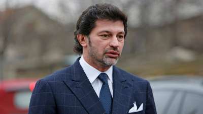 ''ყველამ ყველაფერი ვიცით და არავის მოგცემთ საშუალებას, სახელმწიფო მიწები მიიტაცოთ და უკანონო შენობები განათავსოთ''