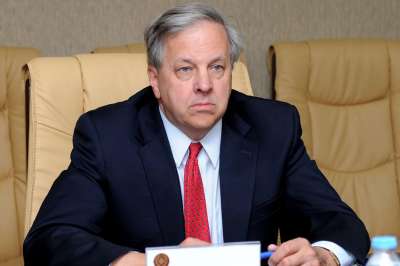 &bdquo;ბოლოს და ბოლოს წაიყვანეთ ის წყეულ სამოქალაქო საავადმყოფოში&ldquo; - იან კელი