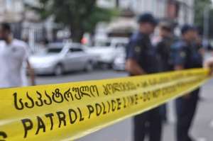 ბათუმში არასრულწლოვანი დაჭრეს