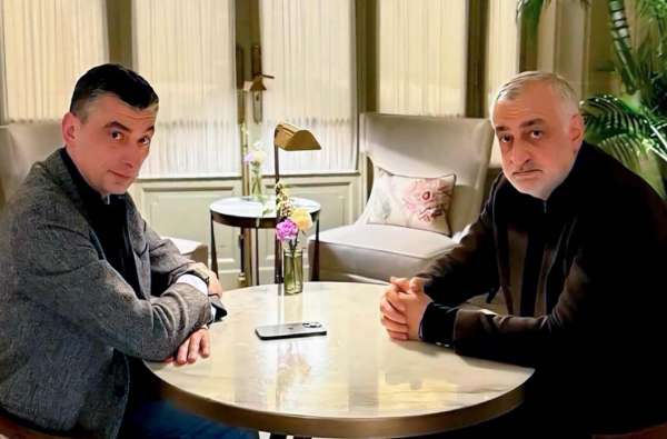 გიორგი გახარია და მამუკა ხაზარაძე ევროპაში ერთმანეთს შეხვდნენ