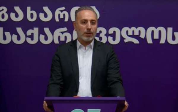 &quot;არაფერი გვაქვს საერთო იმ პოლიტიკოსებთან, რომლებიც პასუხისმგებლობას არ იღებენ, ახალ სცენარებს ალაგებენ&quot; - გიორგი შარაშიძე