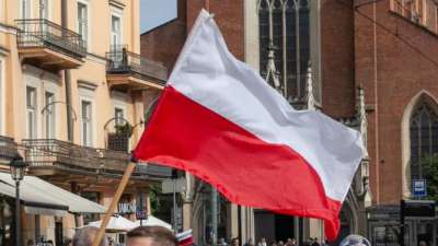 პოლონეთი თავის მოქალაქეებს რუსეთის ტერიტორიის დატოვებისკენ მოუწოდებს