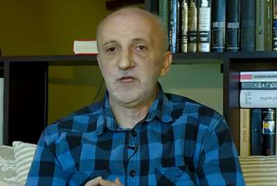 &ldquo;თუ ჯარი არ გვყავს, გამოდის, მთავარსარდალიც არ გვყავს &ndash; მაშინ, რა უნდა სალომე ზურაბიშვილს, რას გველაპარაკება&rdquo; &ndash; ხუხაშვილი