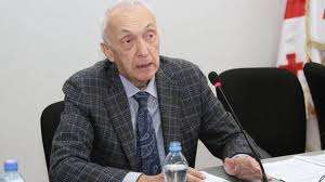 "უცხოეთში სამუშაოდ წასული ქართველი ექიმების ნაწილი, საბედნიეროდ მხოლოდ ერთი ნაწილი, ცდილობს დააკნინოს და ნეგატიურ ჭრილში წარმოაჩინოს ქართული მედიცინა და მისი მიღწევები" - თენგიზ ცერცვაძე