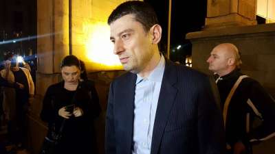 "გახარია არ უნდა იყოს დიდად აღფრთოვანებული ამ ტვირთის აღებით"