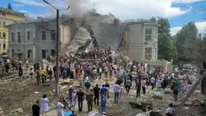 კიევში, რუსეთის თავდასხმის შედეგად, ოთხი ადამიანი დაიღუპა, 20 დაშავდა