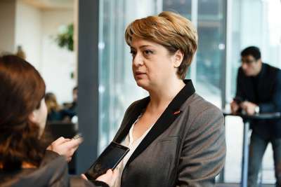 &ldquo;ხელისუფლებას &ldquo;სამეფო კარის თამაშებში&rdquo; ქვეყანა დაავიწყდა&rdquo;