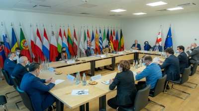 დაბნეულობა ოპოზიციაში - ვაშაძე მოლაპარაკების ახალ რაუნდს აანონსებს, თუმცა &ldquo;ნაცმოძრაობაში&rdquo; ამაზე არაფერი იციან