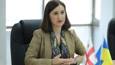 ორგანიზაცია „კანონის უზენაესობის ცენტრის“ დამფუძნებელი ლონდა თოლორაია აცხადებს, რომ მისი ორგანიზაცია დაიხურა