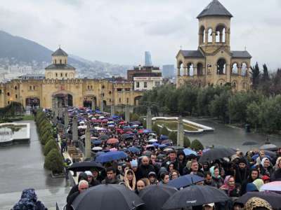 22 მარტს, 02:00 საათიდან 09:00 საათამდე მოქალაქეები სამების საკათედრო ტაძარში შესვლას ვერ შეძლებენ
