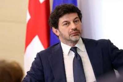 "შენობა-ნაგებობებს, სადაც ოჯახები ცხოვრობენ, არავინ შეხებია" - კალაძე