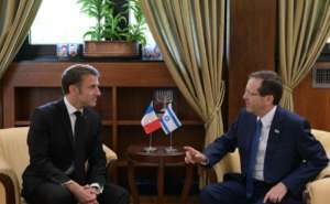 "ტერორიზმის წინააღმდეგ ომში მარტო არ ხართ"- ემანუელ მაკრონი ისრაელის პრეზიდენტს