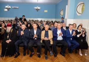 ქუთაისში  ლიანა ისაკაძის სახელობის I საერთაშორისო კონკურსი გაიხსნა