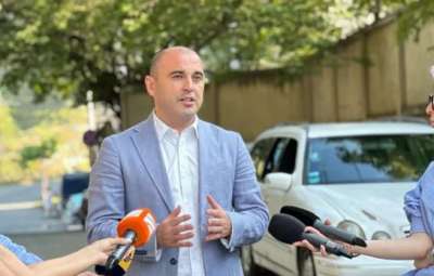 &quot;გახარიას პარტია ან პარლამენტიდან გამოვიდეს, ან ოპოზიციის ლანძღვას შეეშვას, ან ერთიანობას დათანხმდეს&quot; - ლევან ხაბეიშვილი