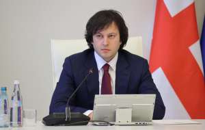 &quot;დარწმუნებული ვარ, ბატონ ჰერჩინსკის უნდა ელჩობა საქართველოში, თუმცა, სამწუხაროდ, Deep State-ი არ აძლევს ამის საშუალებას, აკეთებინებენ ისეთ განცხადებებს, რომლებიც ძალიან მძიმედ აისახება მის იმიჯზე ქართული საზოგადოების თვალში&quot; - პრემიერი