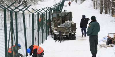 ლატვიამ რუსეთის საზღვართან 280 კილომეტრიანი ღობე აღმართა