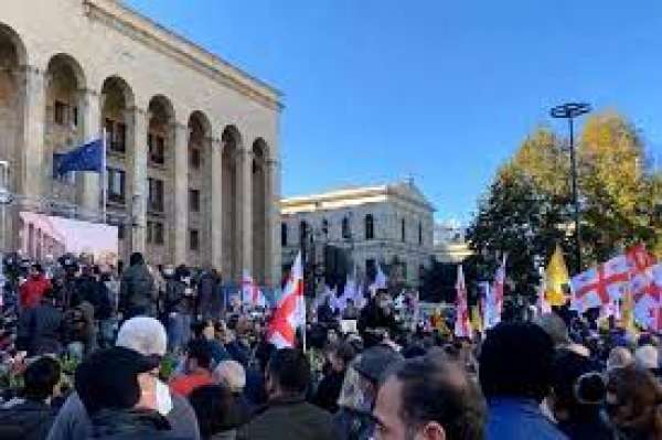 “ვფიქრობ, “ოცნება” გაიმარჯვებს და ოპოზიცია ისევ ქუჩაში გავა” - მამუკა არეშიძე