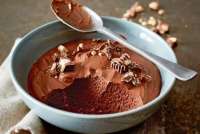 ღრუბელივით ჰაეროვანი შოკოლადის დესერტი მხოლოდ 3 ინგრედიენტით და 10წთ-ში