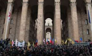 რით დასრულდება საქართველოში დაწყებული პოლიტიკური კრიზისი