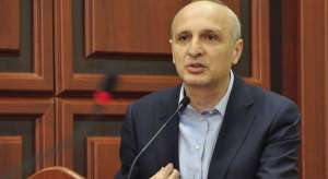 "სააკაშვილის ინტერვიუს მახინჯი ინტერპრეტაციის უყურადღებოდ დატოვება არ შემიძლია"- ვანო მერაბიშვილი