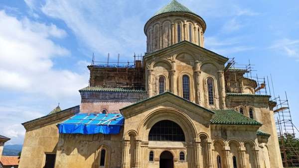 გელათის რეაბილიტაციის საკითხს განათლების კომიტეტი გასვლით სხდომაზე ქუთაისში განიხილავს