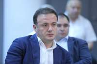 ,,მადამ მავნებელს ალბათ კარგი ფასი გადაახდევინა ტრამპის ინაუგურაციის ბილეთში, მაგრამ ხაზარაძე მგონი დასაჯა; იმ გიჟ ვაშაძეს მგონი საერთოდ კალათბურთის ბილეთი მიჰყიდა&quot;- ირაკლი ზარქუა