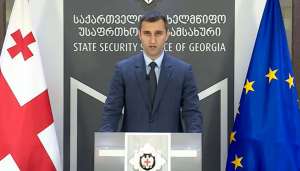 სუს-მა საქართველოში ბინადრობის ნებართვის მოპოვების უზრუნველყოფის სანაცვლოდ უცხო ქვეყნის მოქალაქის ფულადი თანხის მოტყუებით დაუფლების ფაქტზე „ნაცმოძრაობის“ პოლიტსაბჭოს წევრი დააკავა