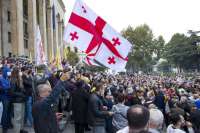 აქციის პარალელურად პარლამენტში „ქართული ოცნების“ წევრები შეიკრიბნენ