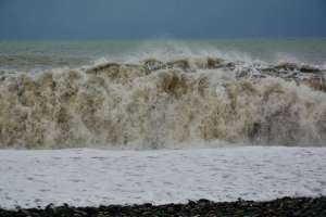 ზღვაზე შტორმული ღელვა &ndash; როგორი ამინდია მოსალოდნელი საქართველოში