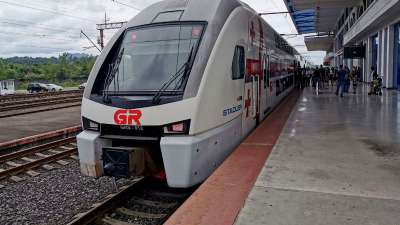 აღდგომის დღესასწაულთან დაკავშირებით საქართველოს რკინიგზა 8 აპრილიდან 14 აპრილის ჩათვლით მატარებლების რეისებს ამატებს