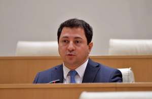 " დაასამარეთ ადამიანის უფლებები, დაატერორეთ მედია, რეკეტის ქვეშ გყავდათ ბიზნესი და ბოლოს იქამდე მივიდა საქმე, ანტენებს აპატიმრებდით - ეს იყო თქვენი წარმოდგენით ევროპა და ახლა ბედავთ, ევროპის დაცვაზე გველაპარაკებით" - არჩილ თალაკვაძე ოპოზიციას