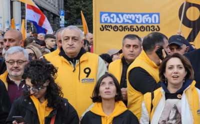 "ქართული ოცნება&ldquo; არის გასაშვები და ქვეყანა კოალიციურმა მთავრობამ უნდა მართოს" - მამუკა ხაზარაძე